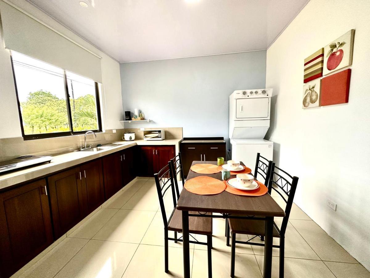 Oasis Arenal Villa Downtown Arenal Volcano View La Fortuna ภายนอก รูปภาพ
