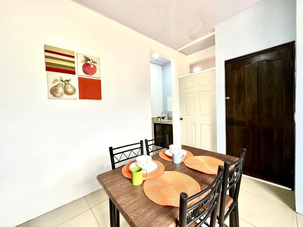 Oasis Arenal Villa Downtown Arenal Volcano View La Fortuna ภายนอก รูปภาพ